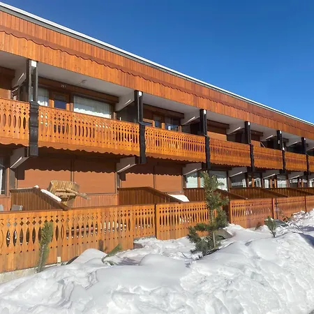 Renove 3 Pieces, 7/8 Pers, Au Pied Des Pistes Avec Balcon, - Fr-1-455-10 * La Plagne